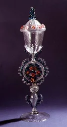 Calice incolore con stelo colorato elaborato di Salviati & Co., 1869