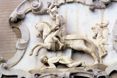 Dettaglio di un portale raffigurante il Conte Ruggero (1031-1101) che attacca un musulmano, 1534