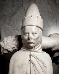 Monumento funebre del primo doge di Genova Simone Boccanegra (scultura in marmo)