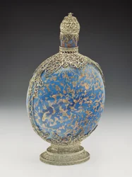 Fiasca blu dorata con montatura in filigrana, veneziana