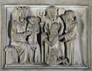 Madonna col Bambino, con un guerriero e santi, rilievo creato dai Maestri di Campione. Italia
