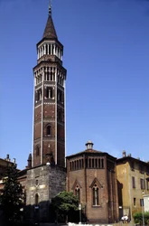 Milano: il campanile di San Gottardo