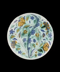 Piatto che imita la ceramica turca (Iznik)