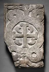Pannello di transenna con una croce, lombardo, 700-800