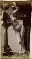 Studio di un modello femminile nudo, visto di fronte, nello studio di Jacques de Lalaing, studio preliminare per fontana circolare