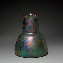 Vaso, realizzato dalla Weller Pottery, USA, 1901-1907