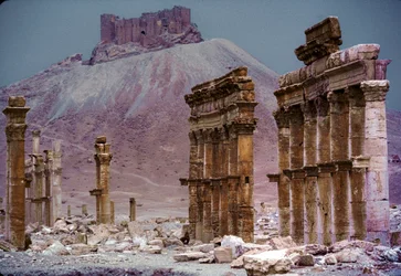 Arco di Trionfo o Arco Monumentale, Grande Colonnato di Palmira, Siria