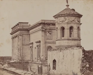 La biblioteca, Sebastopoli
