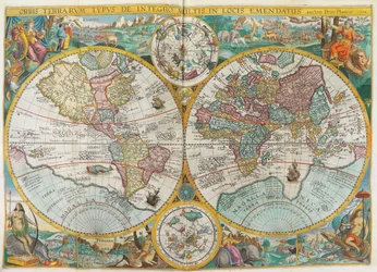 Itinerarium. Mappa del mondo con costumi, nativi, navi, piante e animali