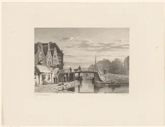Veduta della città con canale
