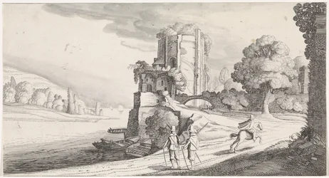 Torre rotonda su un fiume