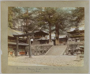Ingresso al Tōshō-gū, Nikko, Giappone
