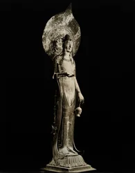 Kudara Kannon, del VII secolo, periodo Asuka, tempio Hōryū-ji, Giappone, 1950