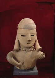 Figura Haniwa, 250-550 (terracotta rossa)