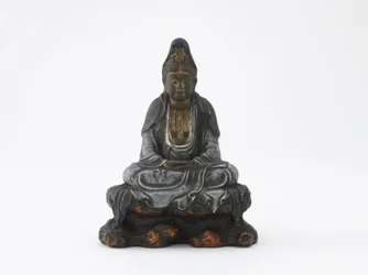 Immagine di Kannon seduto, Kyoto, periodo Edo o era Meiji