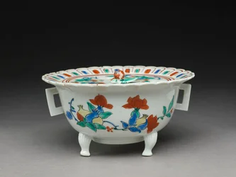 Ciotola Koro con coperchio piatto, ceramica Kakiemon