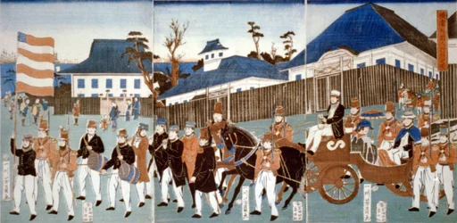 Trittico che mostra una parata di stranieri a Yokohama, in una carrozza aperta trainata da cavalli e guidata da un uomo che porta la bandiera a stelle e strisce, e una banda militare (1861)