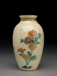 Vaso, fine XIX secolo (terracotta satsuma con smalti sovrapposti)