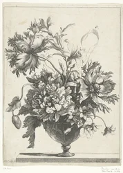Vaso di vetro con fiori
