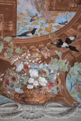 Tralci di vite, uva, fiori e uccelli (dettaglio)