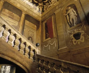 Architettura barocca: scala dipinta in trompe l