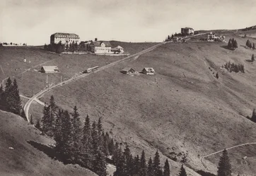 Hotel Rigi Staffel, Ferrovia elettrica Arth Rigi