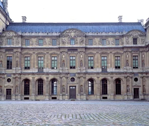La Cour Carrée del Louvre, facciata del Louvre di Enrico II (1546-1551), sculture di Jean Goujon (1510-1567), 1551, Parigi, Musée du Louvre