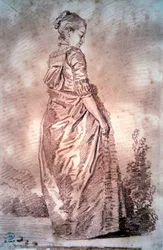 Giovane donna che cammina