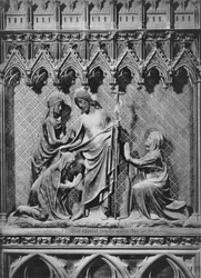 Cattedrale, interno, schermo del coro, Gesù Cristo e le donne sante, c.1340-51