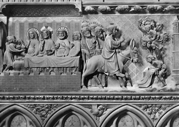 Cattedrale, interno, schermo del coro, Matrimonio di Cana, Entrata di Cristo a Gerusalemme, c.1340-51