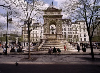 Fontana degli Innocenti a Parigi.