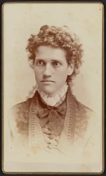 Ritratto carte-de-visite di Miss Julia J. Thomas