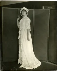 Franklin Suvoir ?, Camicia da notte estiva di marquisette e pizzo, c.1905-11