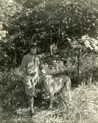 Wm Faversham William Faversham, c.1908-36