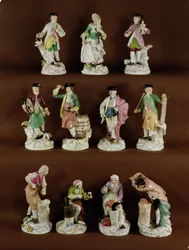 Undici figure di artigiani
