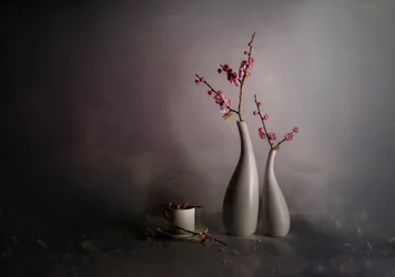Natura morta con fiori primaverili