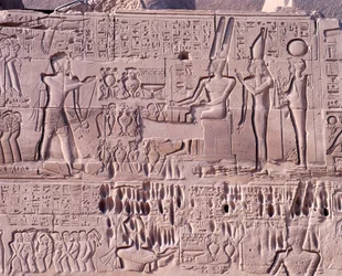 Egitto, Antica Tebe, Luxor, Complesso del Tempio di Karnak, Recinto di Amun-Re, Grande Sala Ipostila, Parete Nord, Rilievo con scene di guerra di Seti I in Siria e Palestina, (dettaglio)