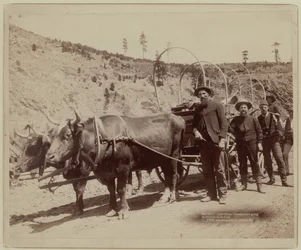 1889 - Prospettori che si recano ai giacimenti d