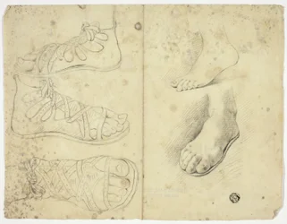 Due piedi nudi e tre piedi di sabbia