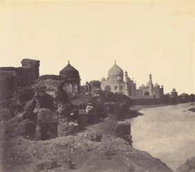 Taj Mahal da est, c. 1858-1862 (foto)