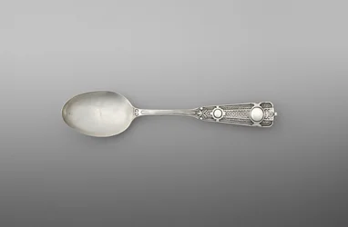 Cucchiaino (uno di un paio), c.1860-90 (argento)