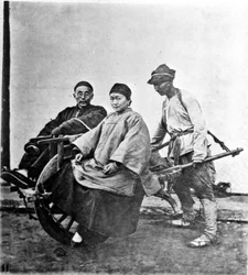Cina, il risciò c.1870 (foto)