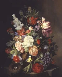 Natura morta di fiori estivi misti in un