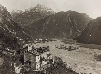 Album "Meine weltkriegs - Erinnerungen South-West Front (Carinzia, Italia, Trentino-Alto Adige) 31/03/1915-12/11/1918 - Josef Zohles Wien": vista di Chiusaforte