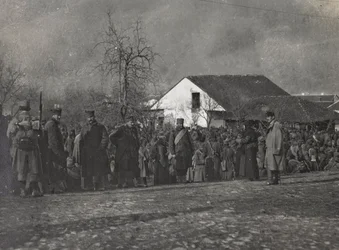 Album "Meine weltkriegs - Erinnerungen South-West Front (Carinzia, Italia, Trentino-Alto Adige) 31/03/1915-12/11/1918 - Josef Zohles Wien": prigionieri