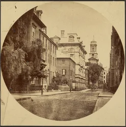 Chauncy Street da Exeter Place