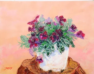 Fiori in vaso dai colori vivaci