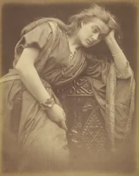 Mariana/"Ha detto che sono spaventosa e che vorrei essere morta".