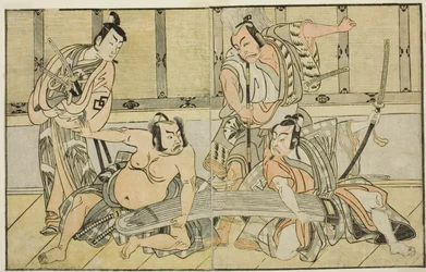 Gli Attori Ichikawa Yaozo II come Kujaku no Saburo, Matsumoto Koshiro II come Hata no Daizen Taketora, Nakajima Mihoemon II come Aramaki Mimishiro, e Nakamura Shocho I come Ki no Tsurayuki (da destra a sinistra), nella commedia Kuni no Hana Ono no Itsumoji