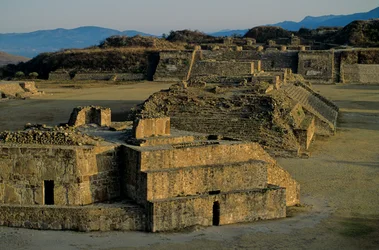 Olmeca; Monte Alban; Oaxaca; Messico, Danzante; Zapoteca